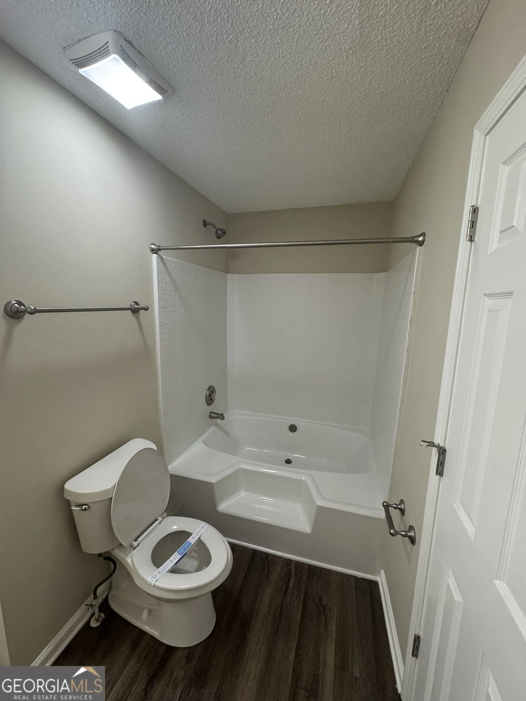 3159 W Point Circle