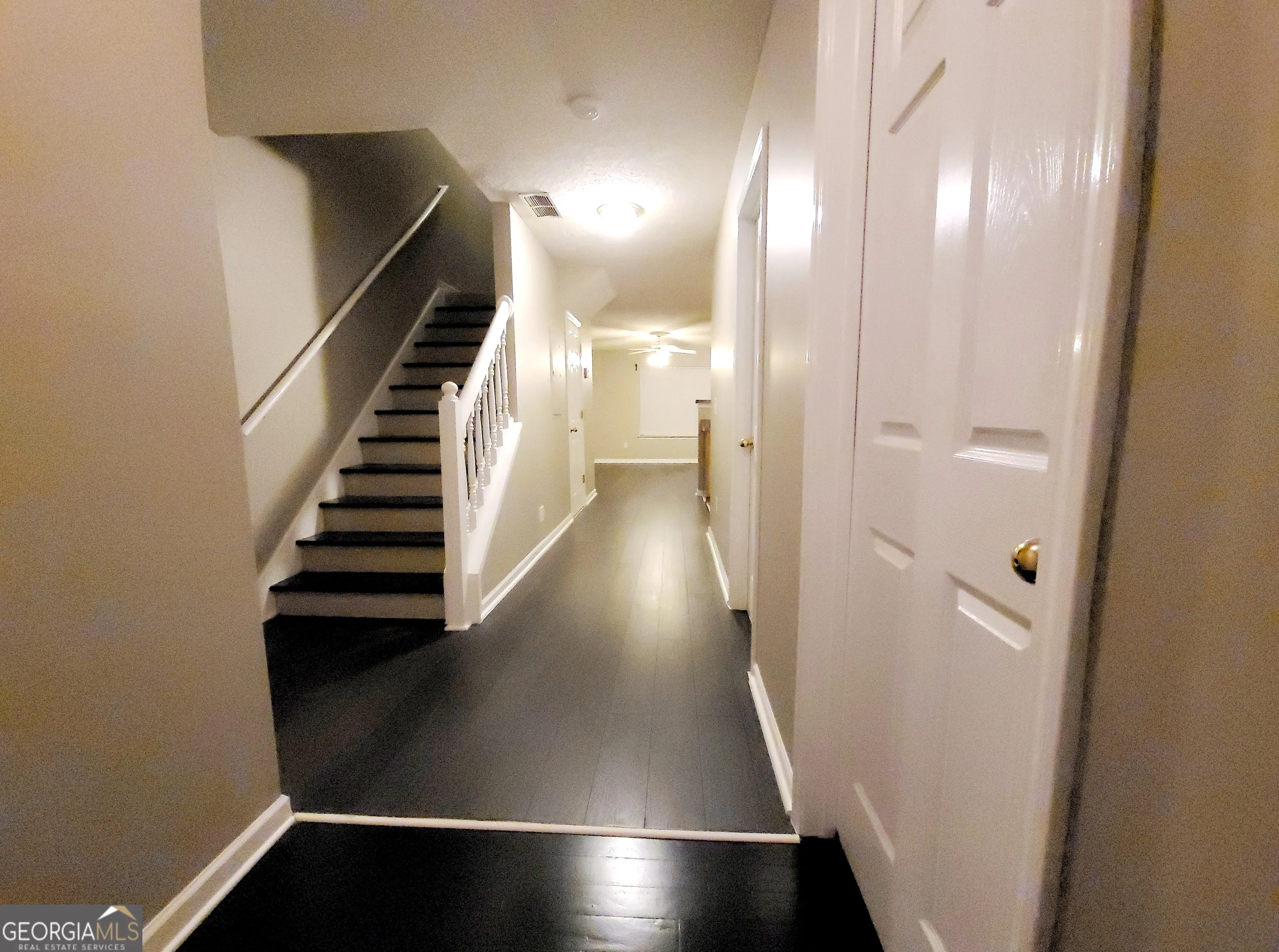 5338 Creekview Lane