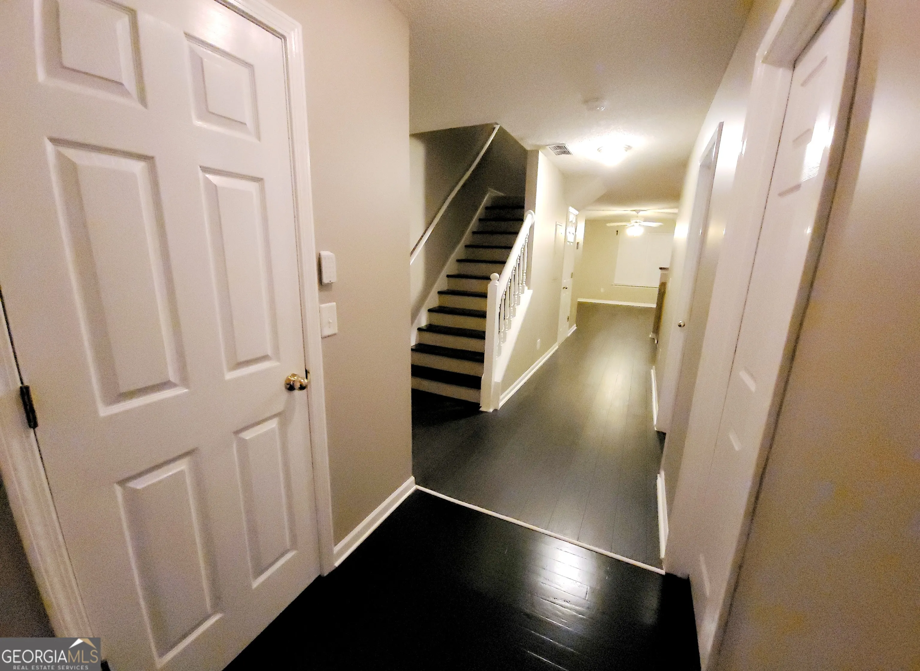 5338 Creekview Lane