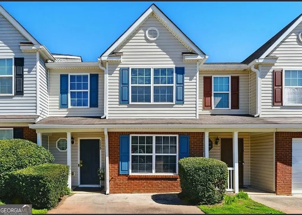 5338 Creekview Lane