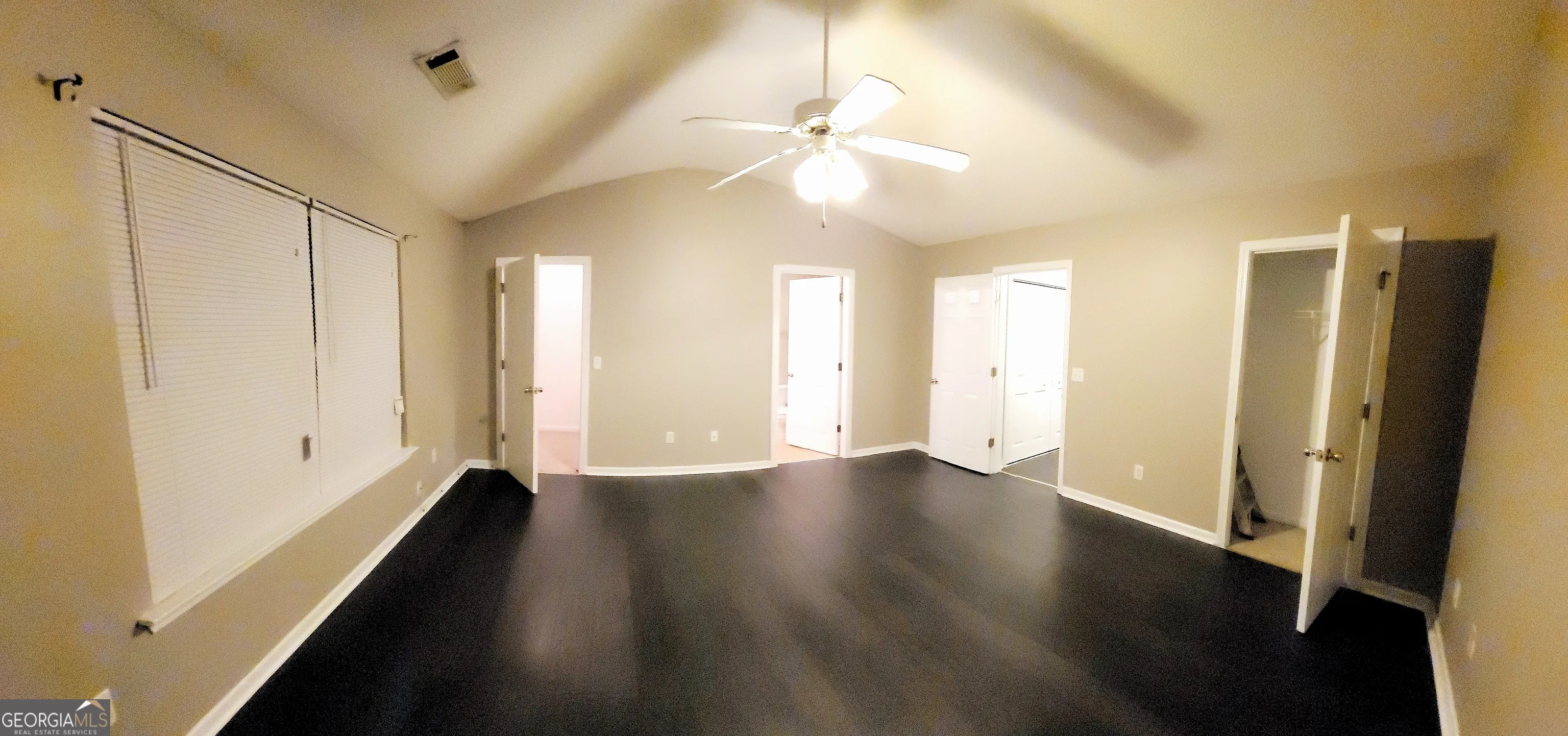 5338 Creekview Lane