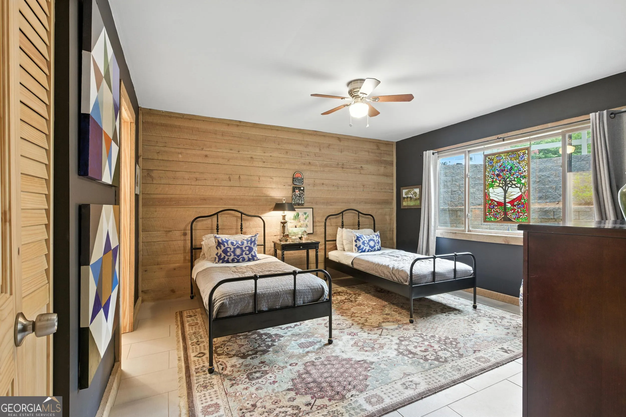 321 251 Shakespeare Drive, #321