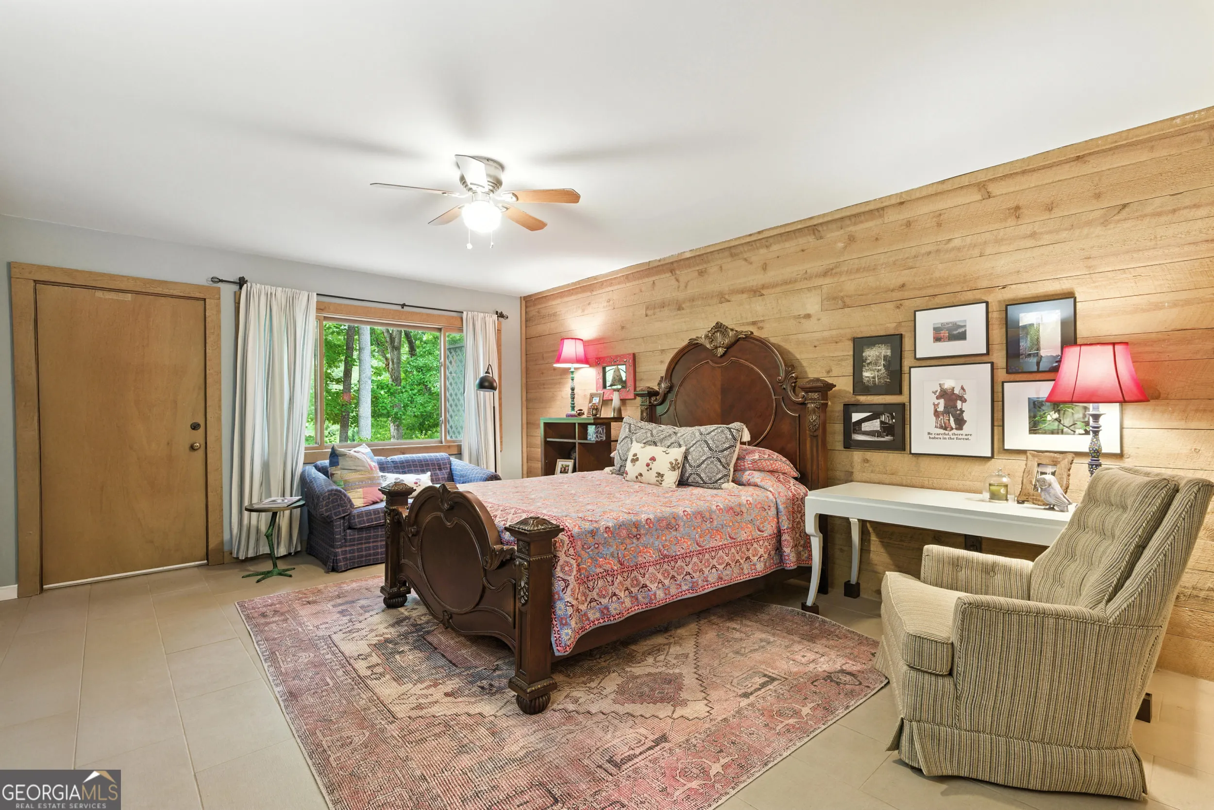 321 251 Shakespeare Drive, #321