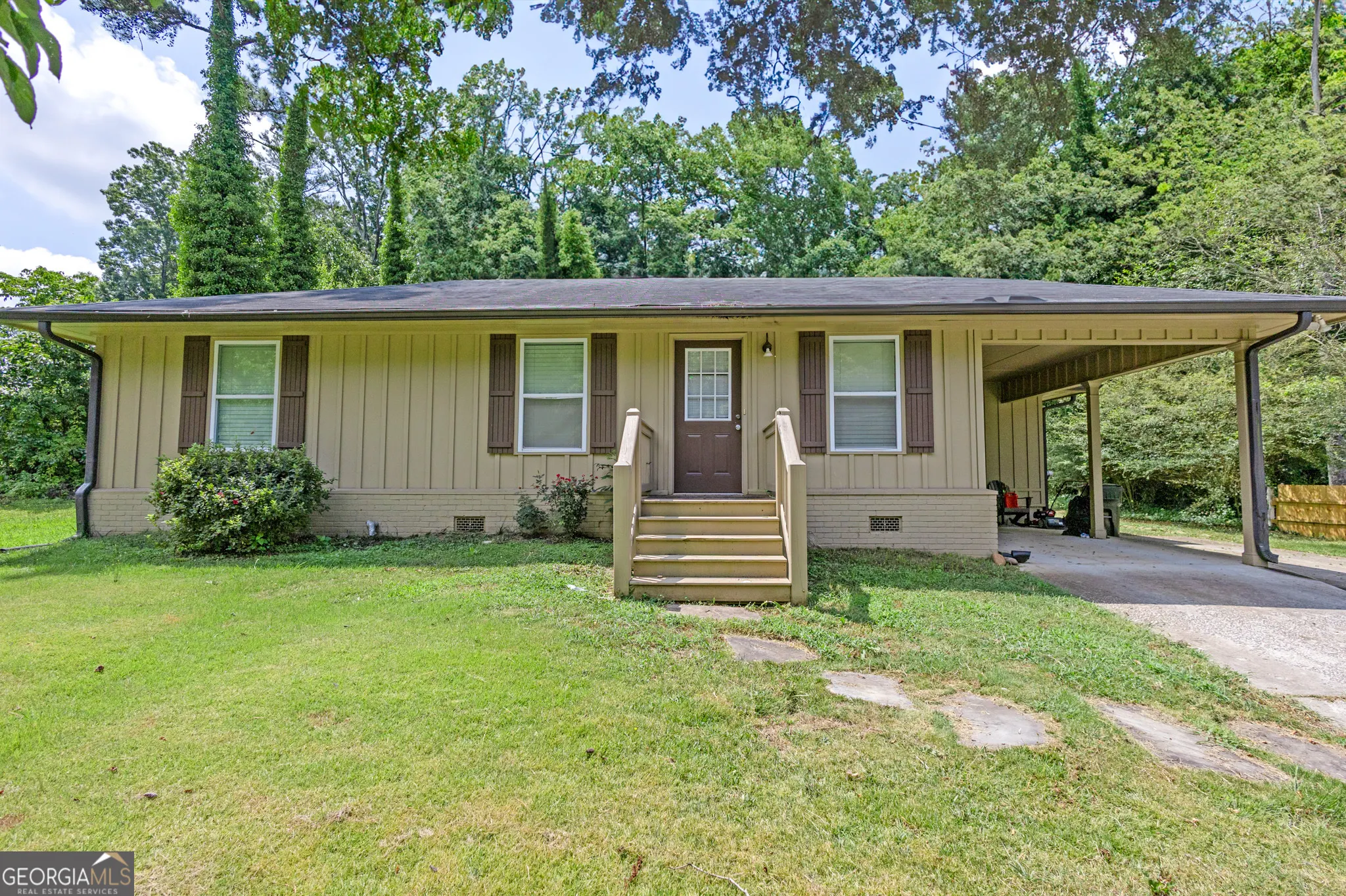 2269 Lakewood Drive NW