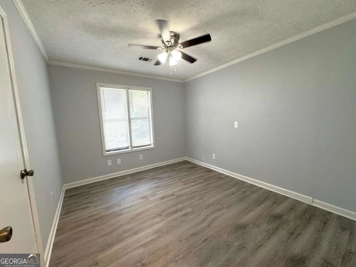 321 Knollwood Lane