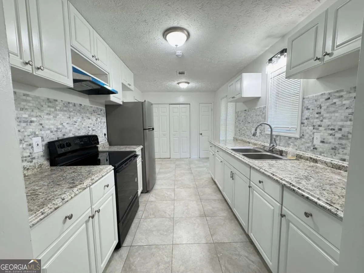 321 Knollwood Lane