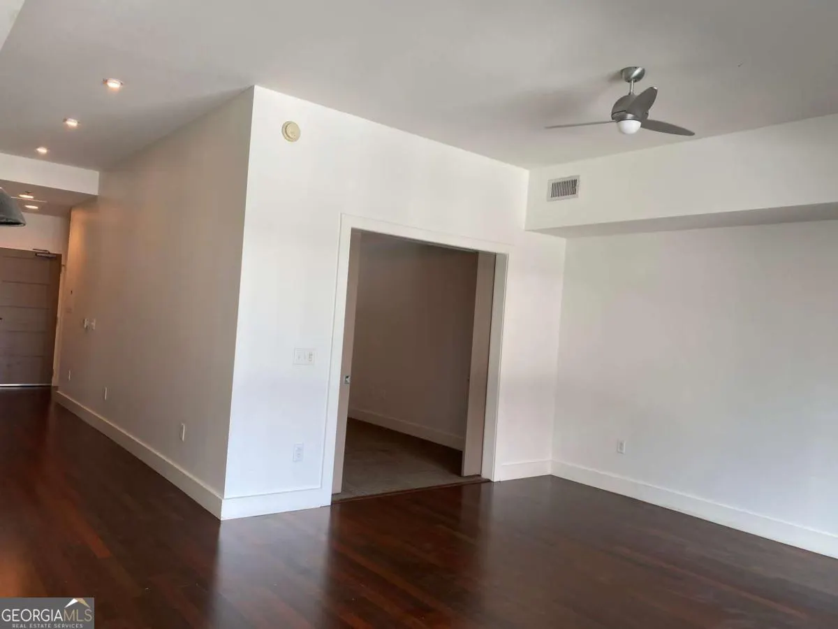 302 1100 HOWELL MILL Road NW, #302