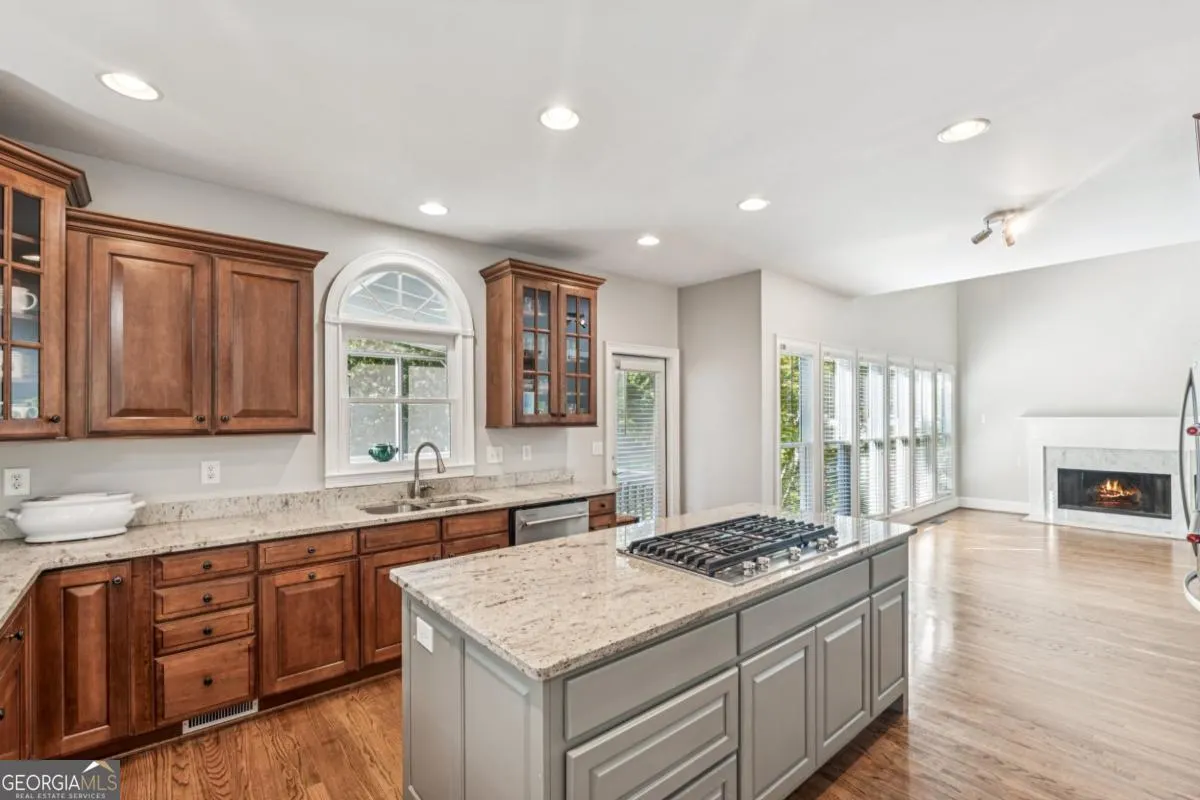6717 Great Water Drive