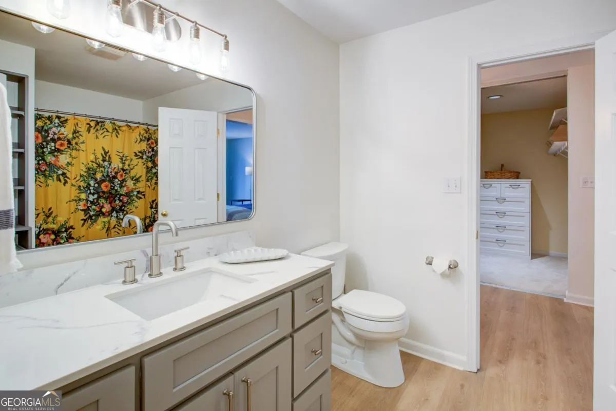 216 244 13th Street NE, #216