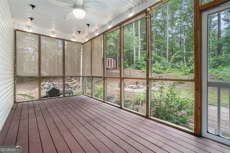 83 SHIPP Circle