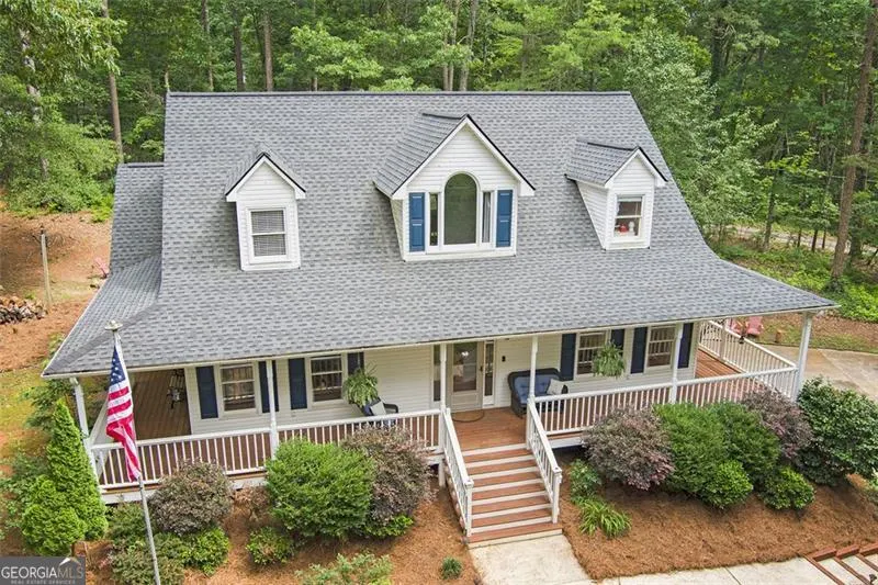 83 SHIPP Circle