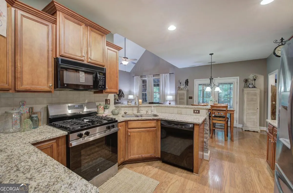 346 Thorn Creek Way