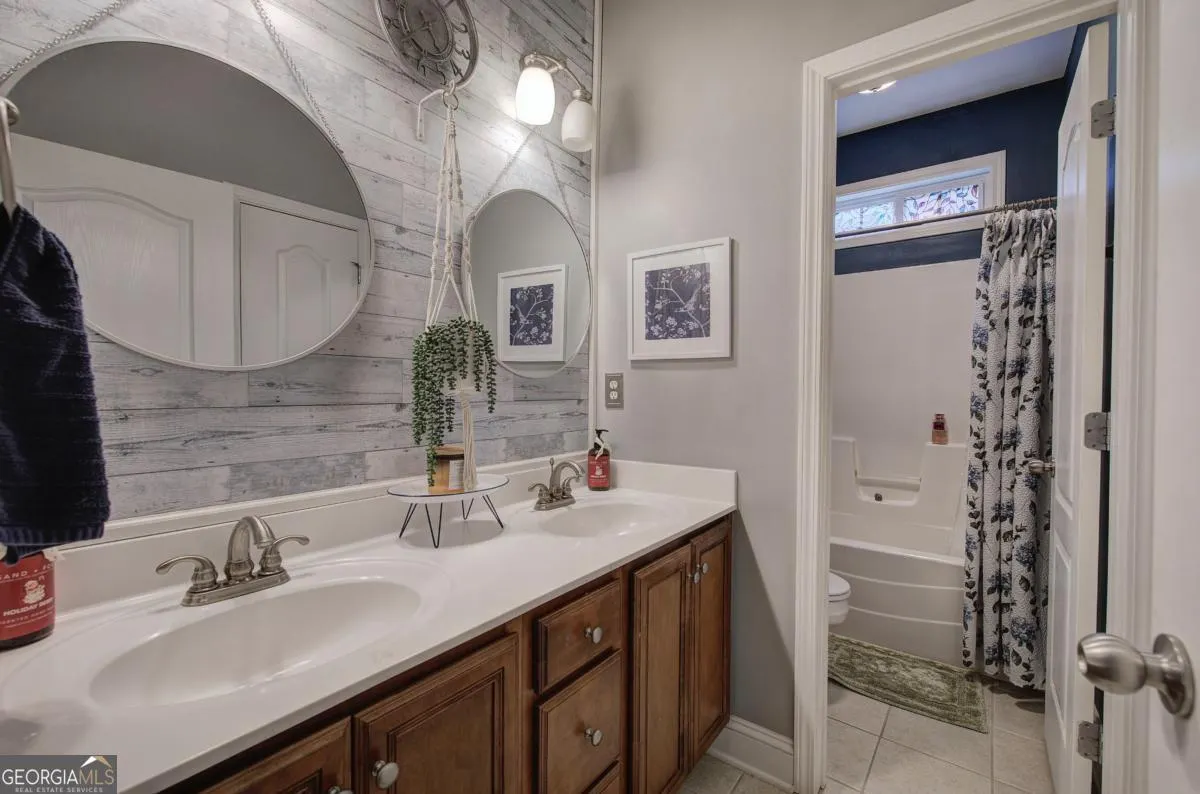 346 Thorn Creek Way