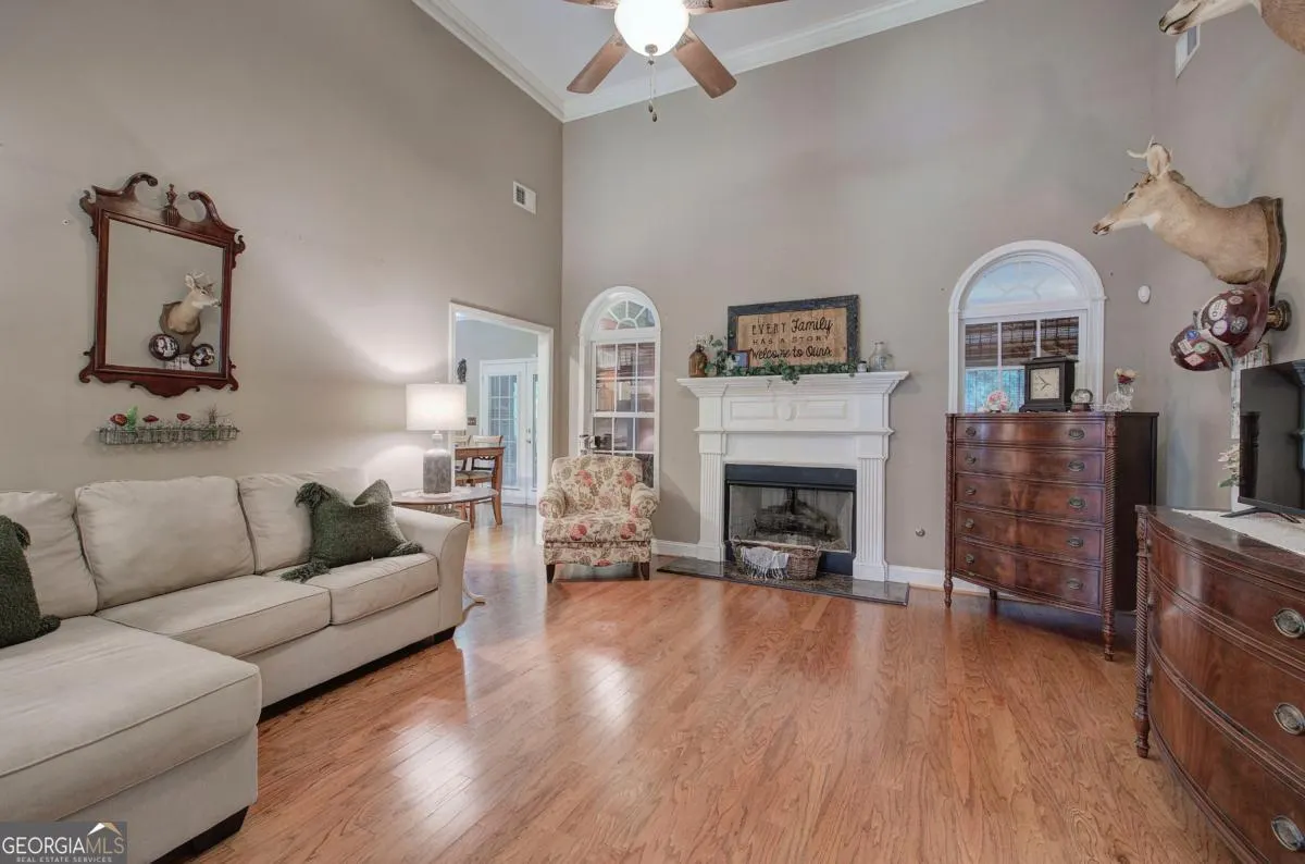 346 Thorn Creek Way