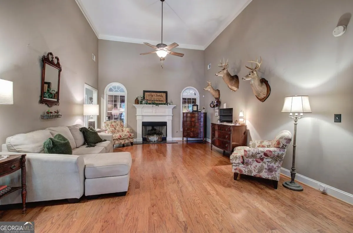346 Thorn Creek Way
