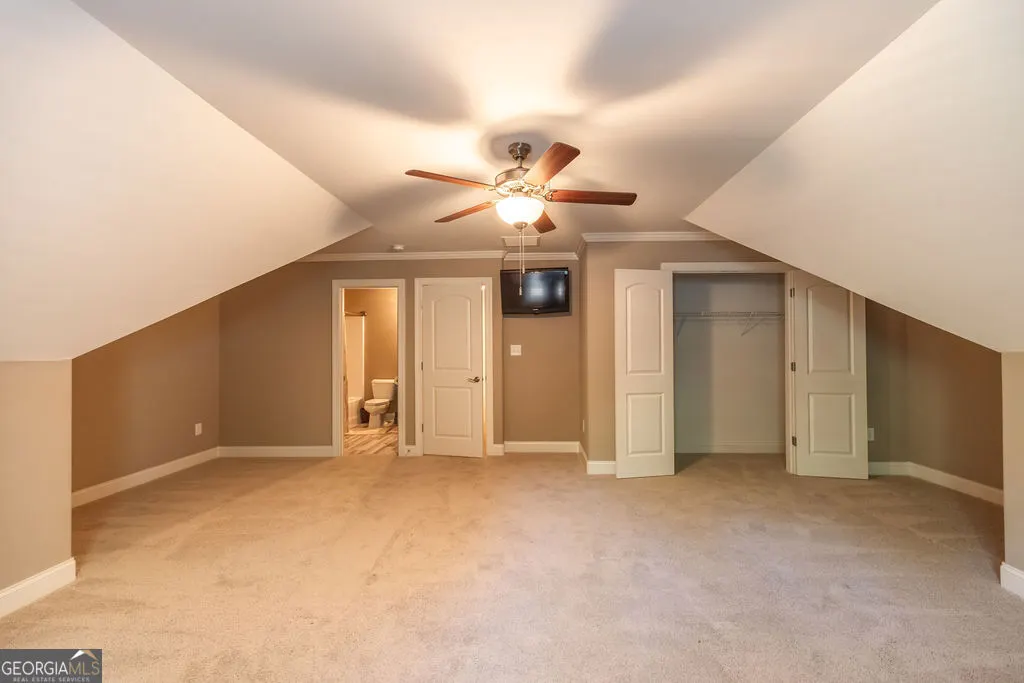 116 Crescent Drive