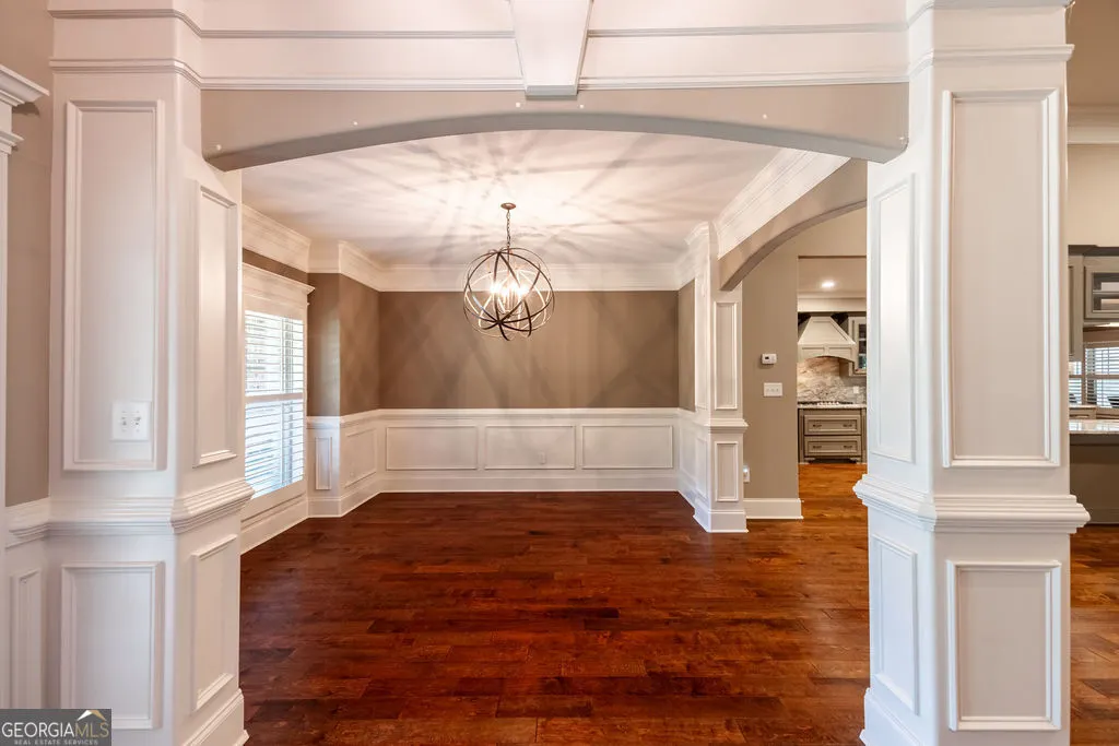 116 Crescent Drive