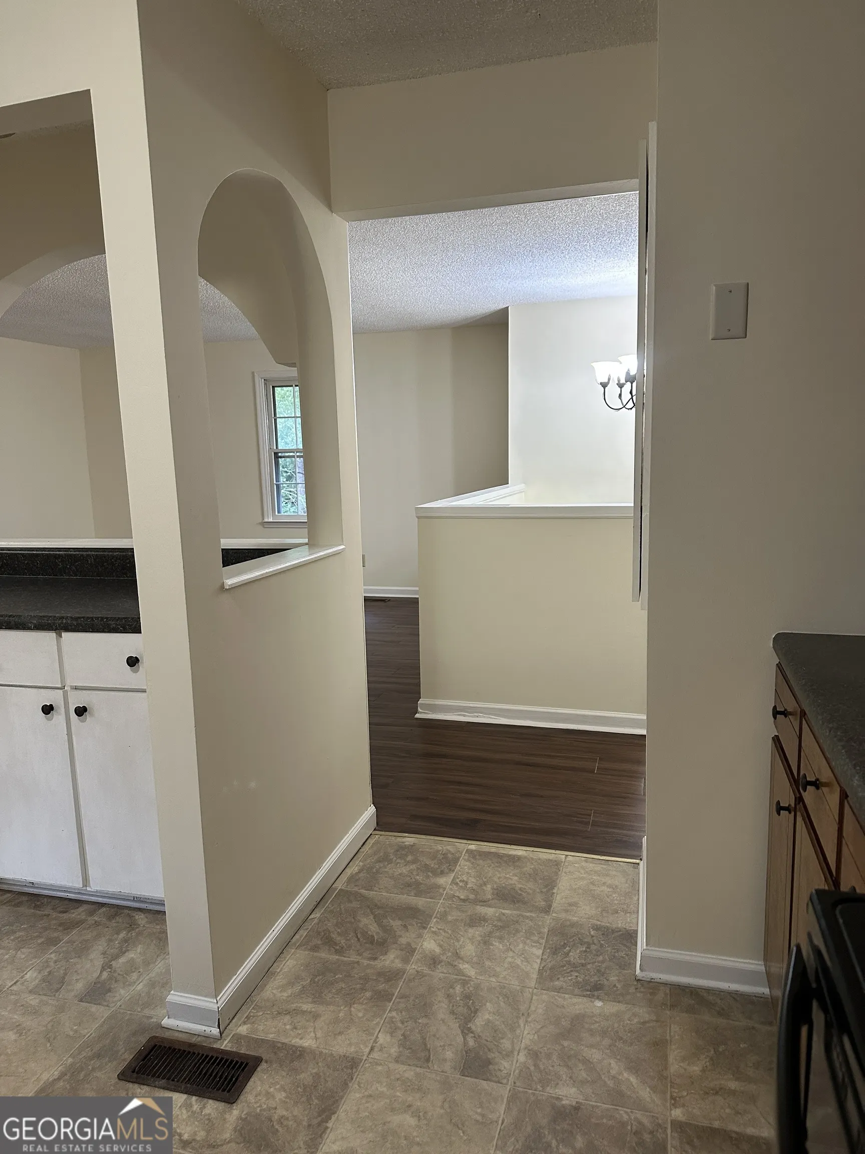 21 Murphy Lane NW