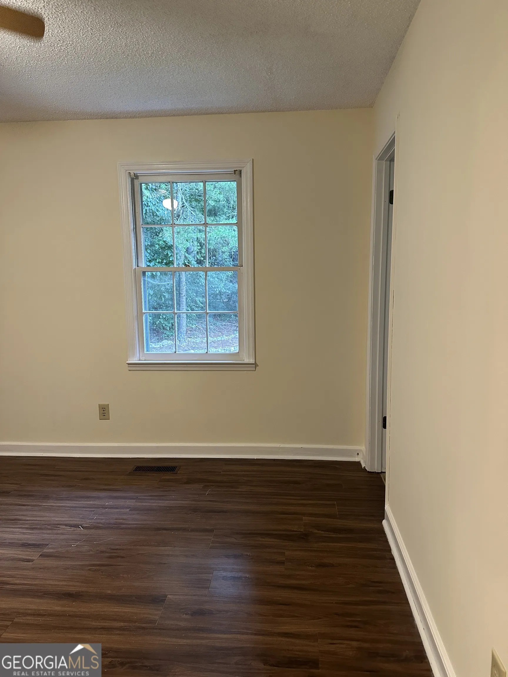 21 Murphy Lane NW