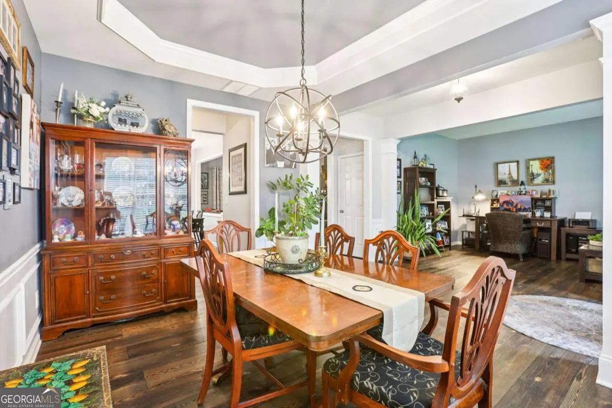 2435 Vistoria Drive