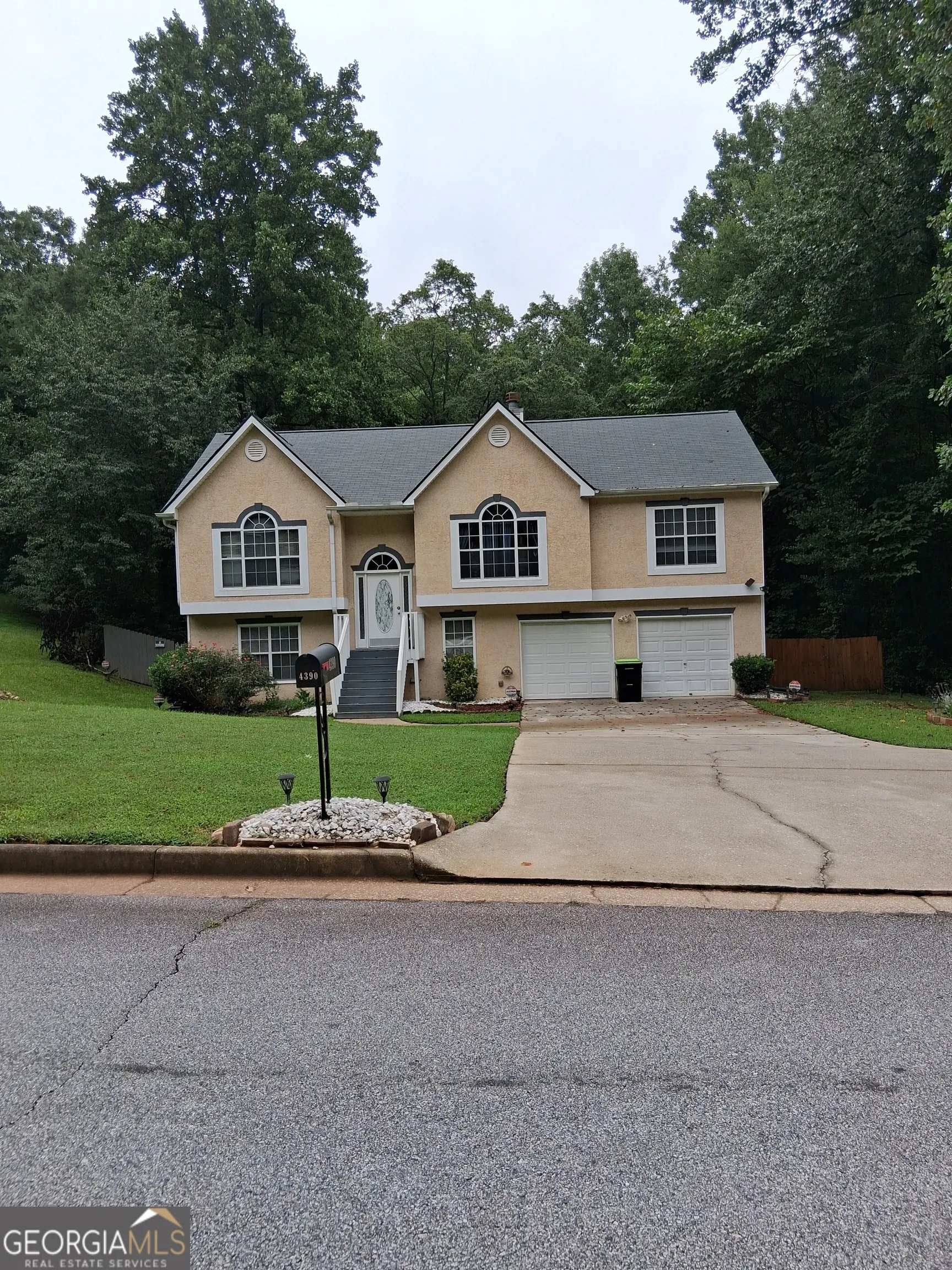 4390 Northridge Trail