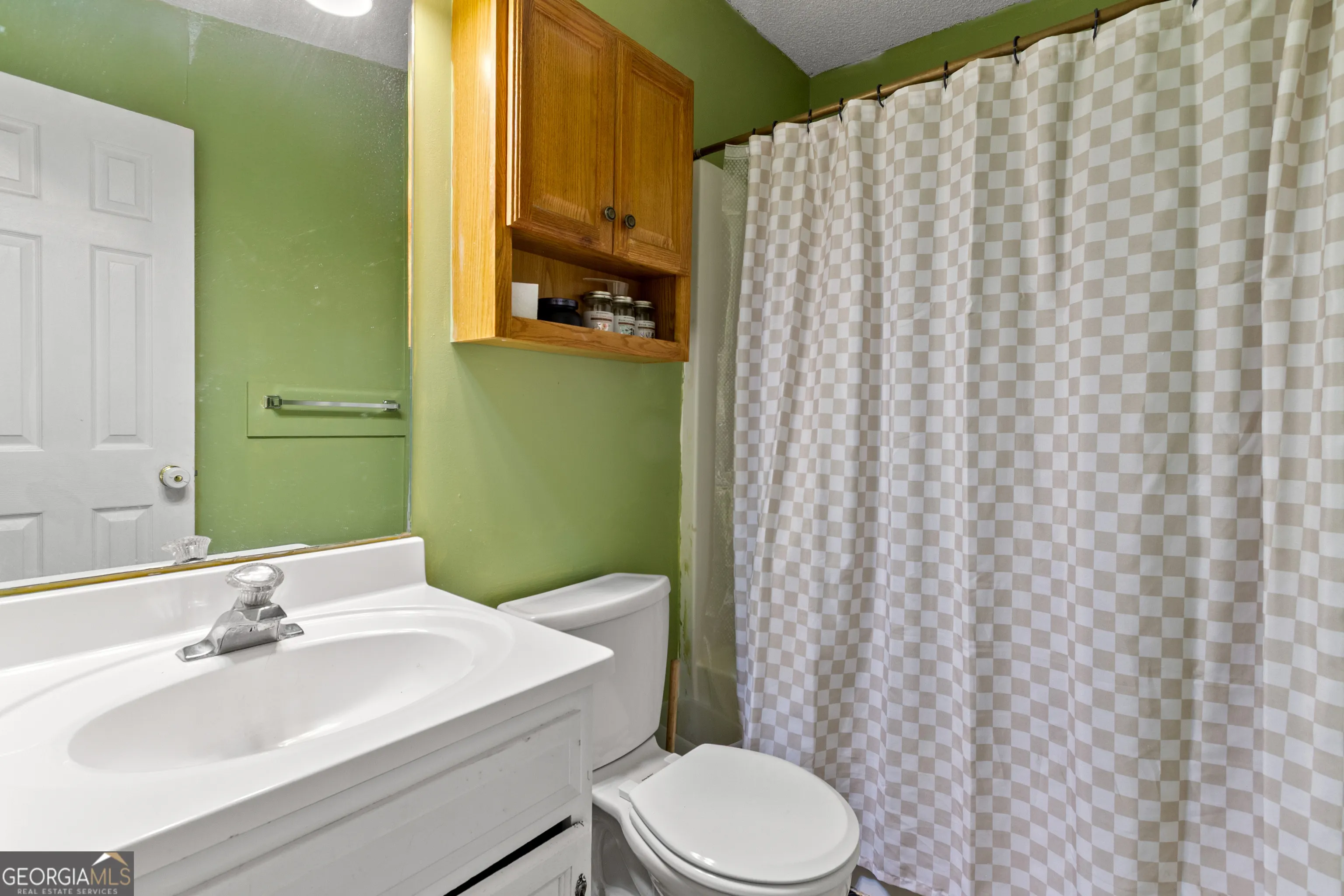 505 Carriage Lane