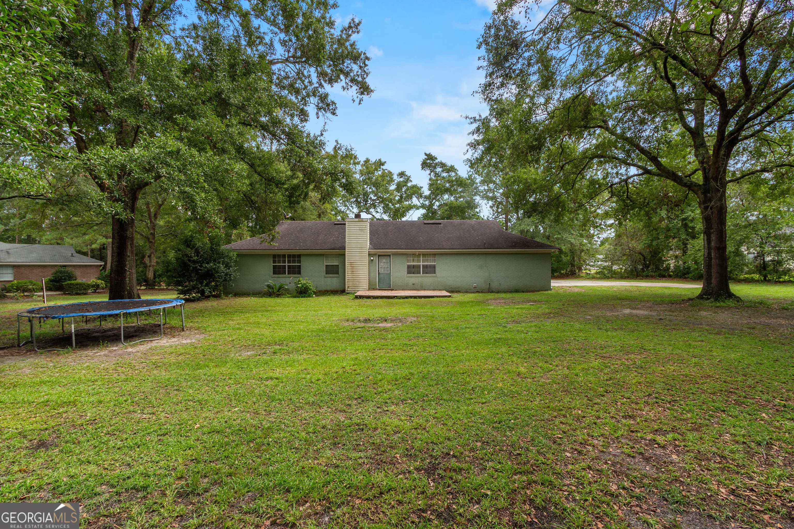 505 Carriage Lane