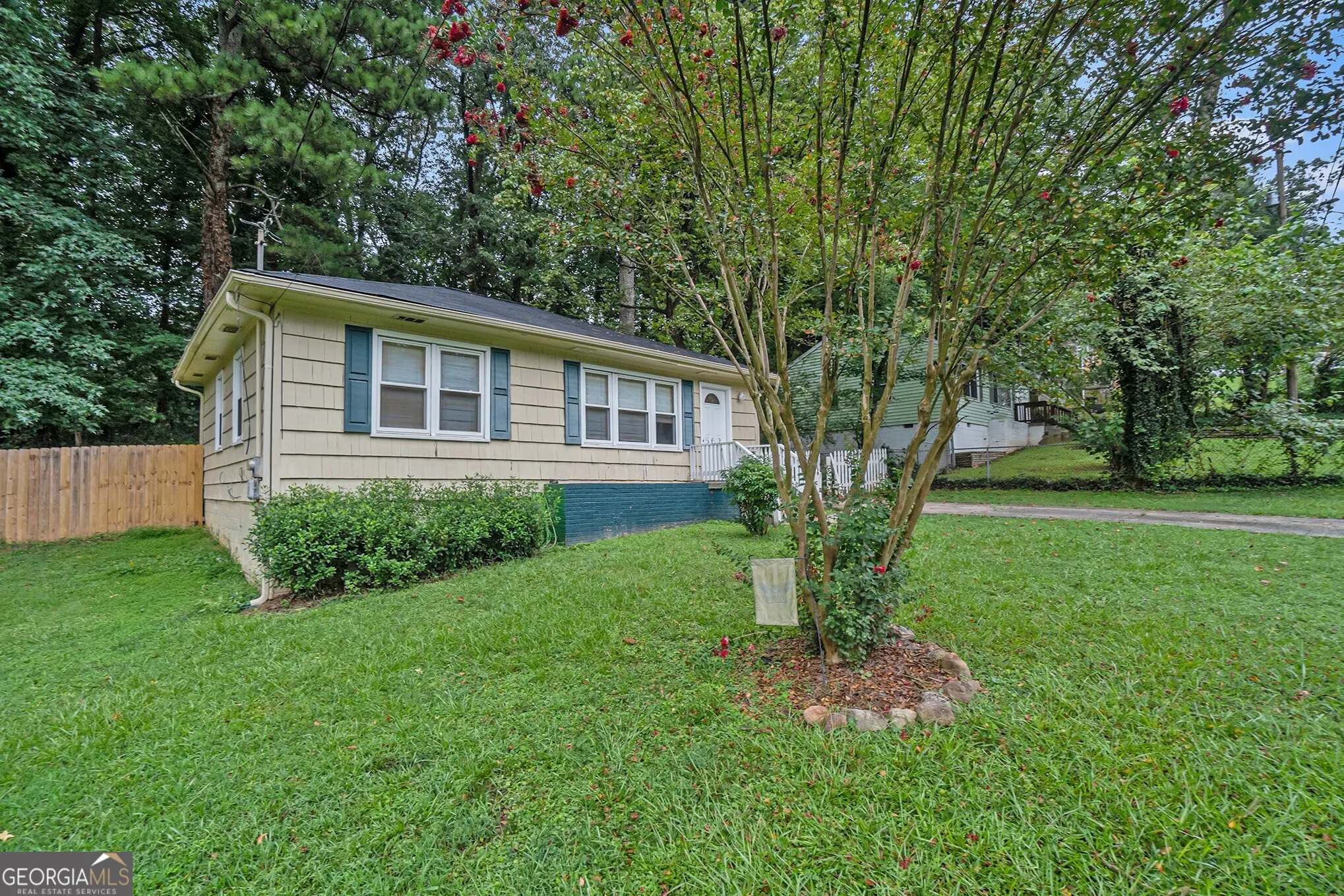 562 Alpine Way