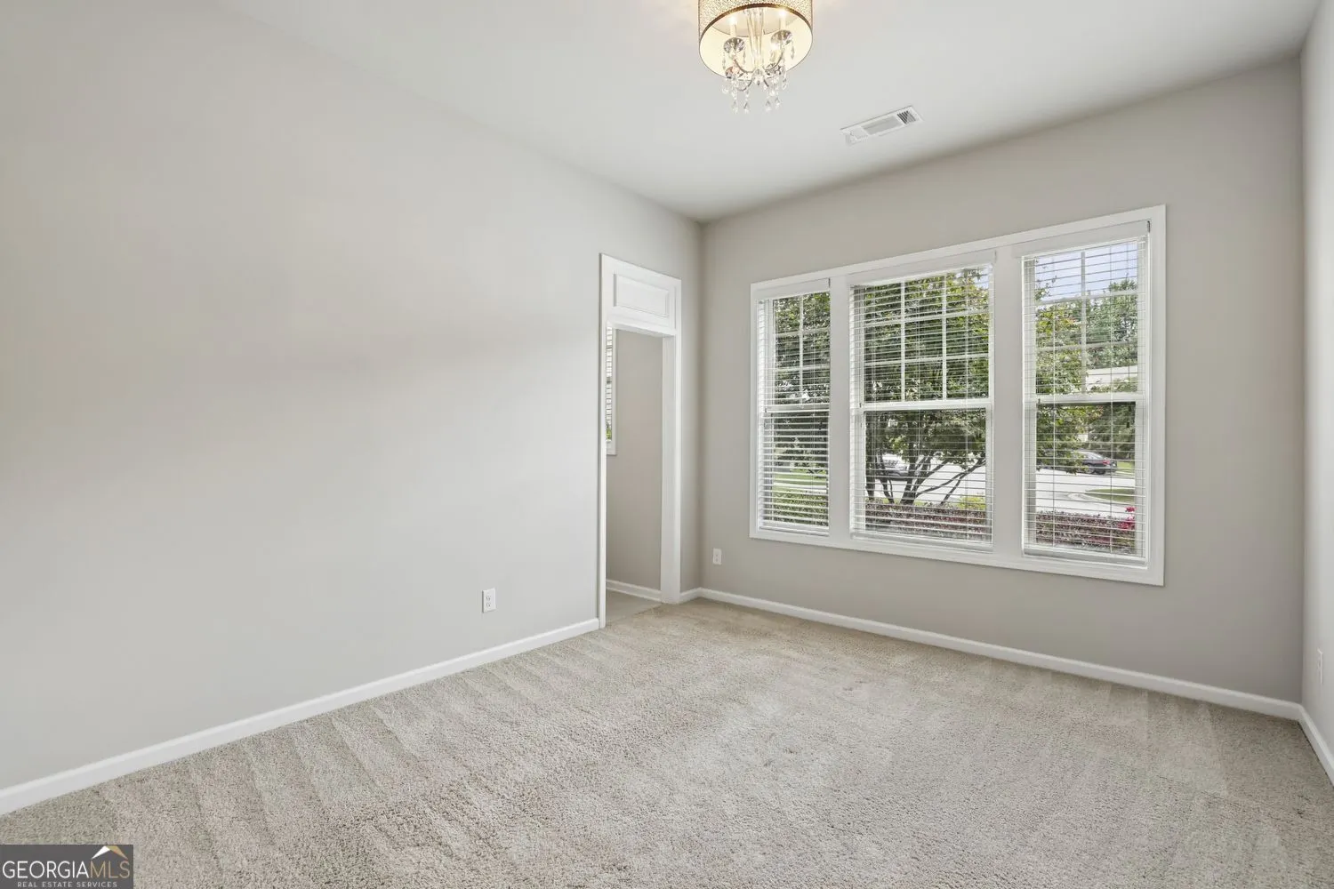 5050 Castlegate Court