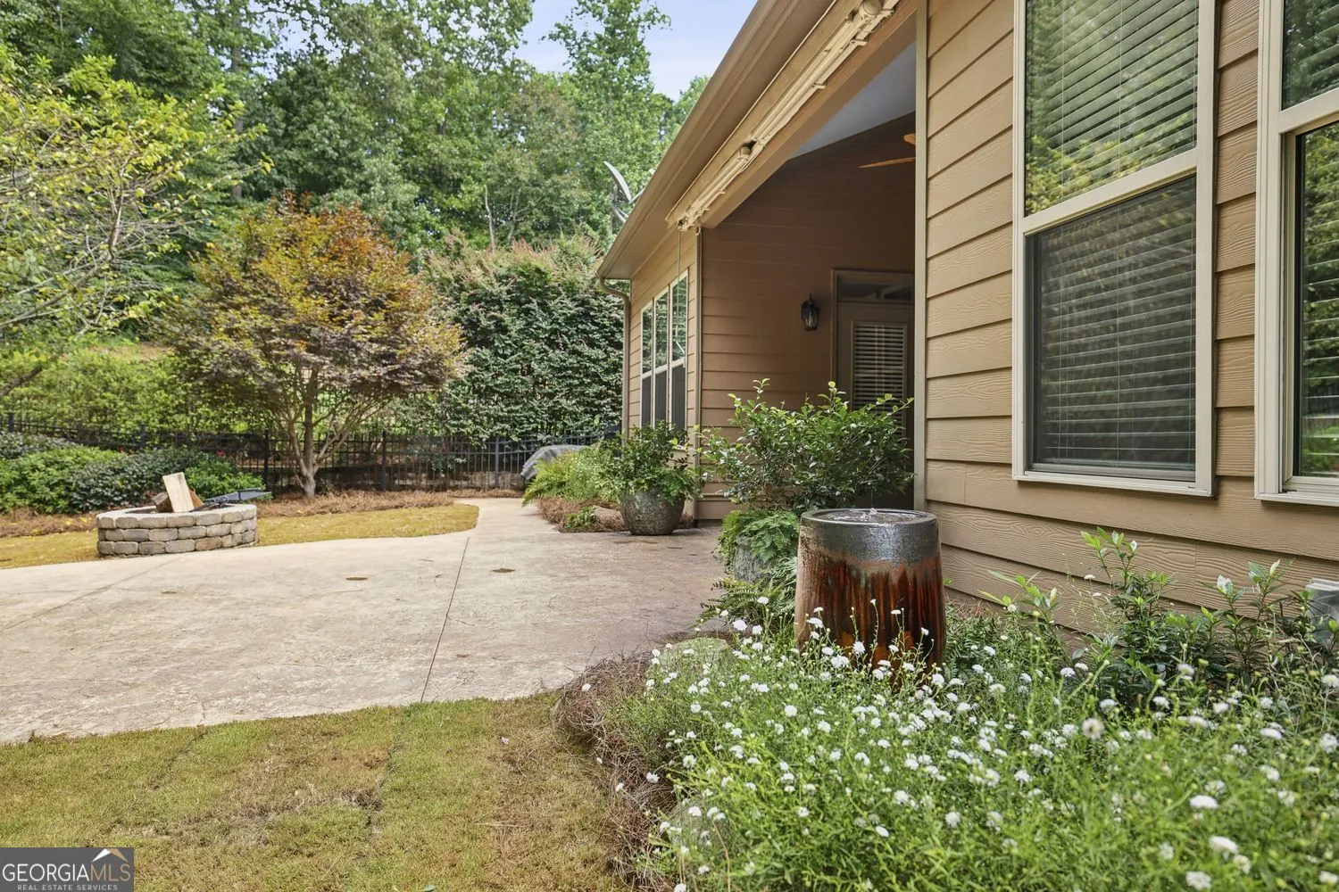 5050 Castlegate Court