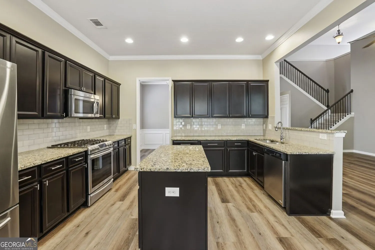 5050 Castlegate Court
