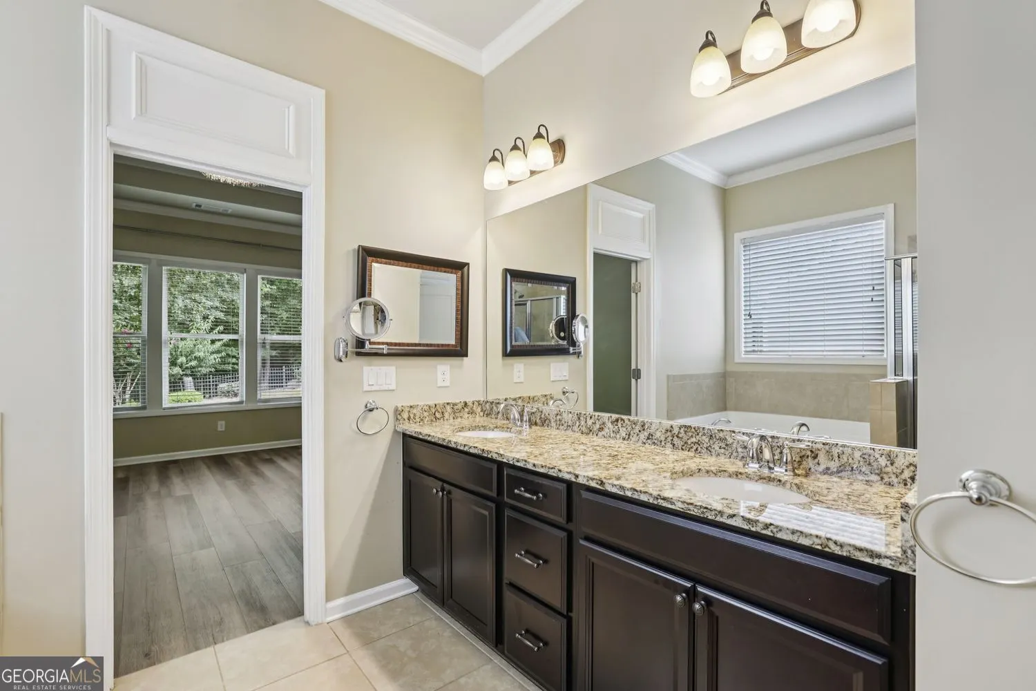 5050 Castlegate Court