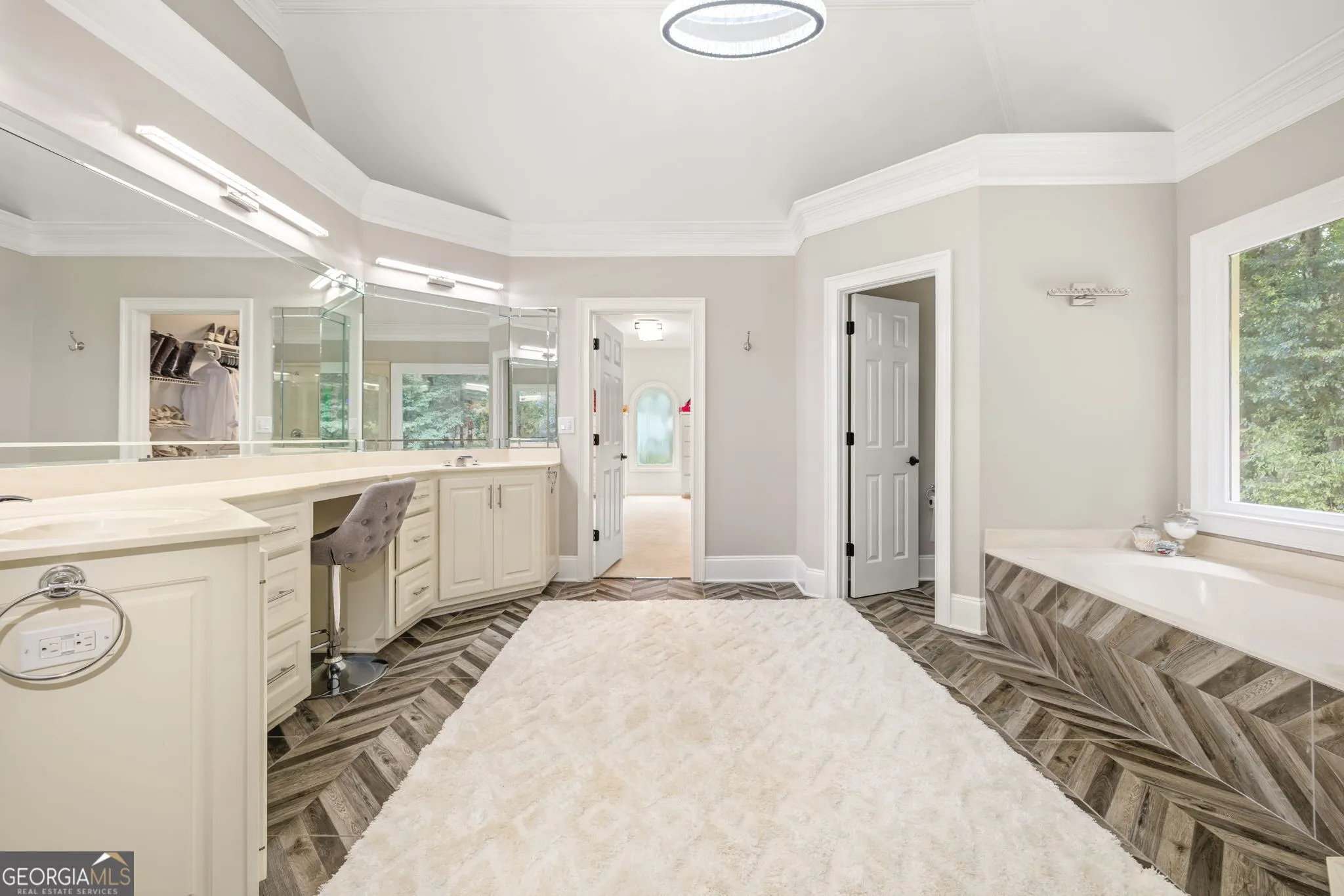 1406 Lull Water Court
