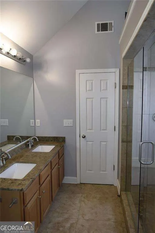 1379 Persimmon Court