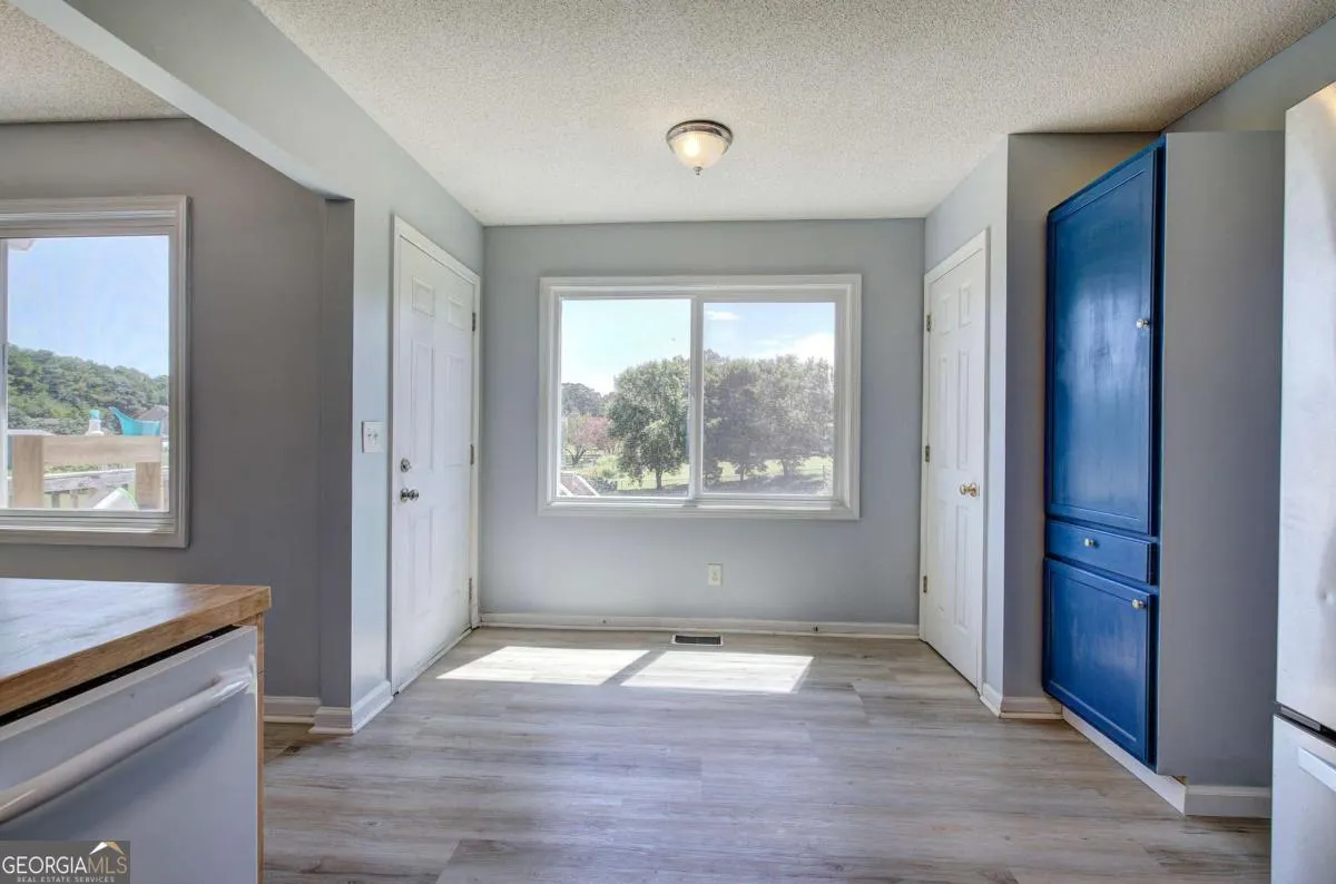 18 Greenmont Court SW