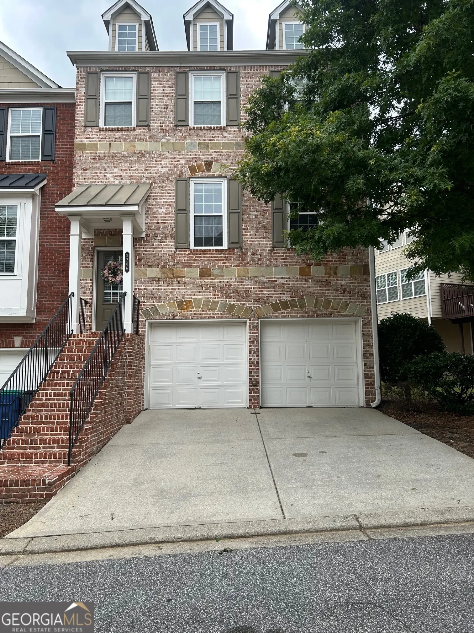 6 2206 Concordia Way SE, #6