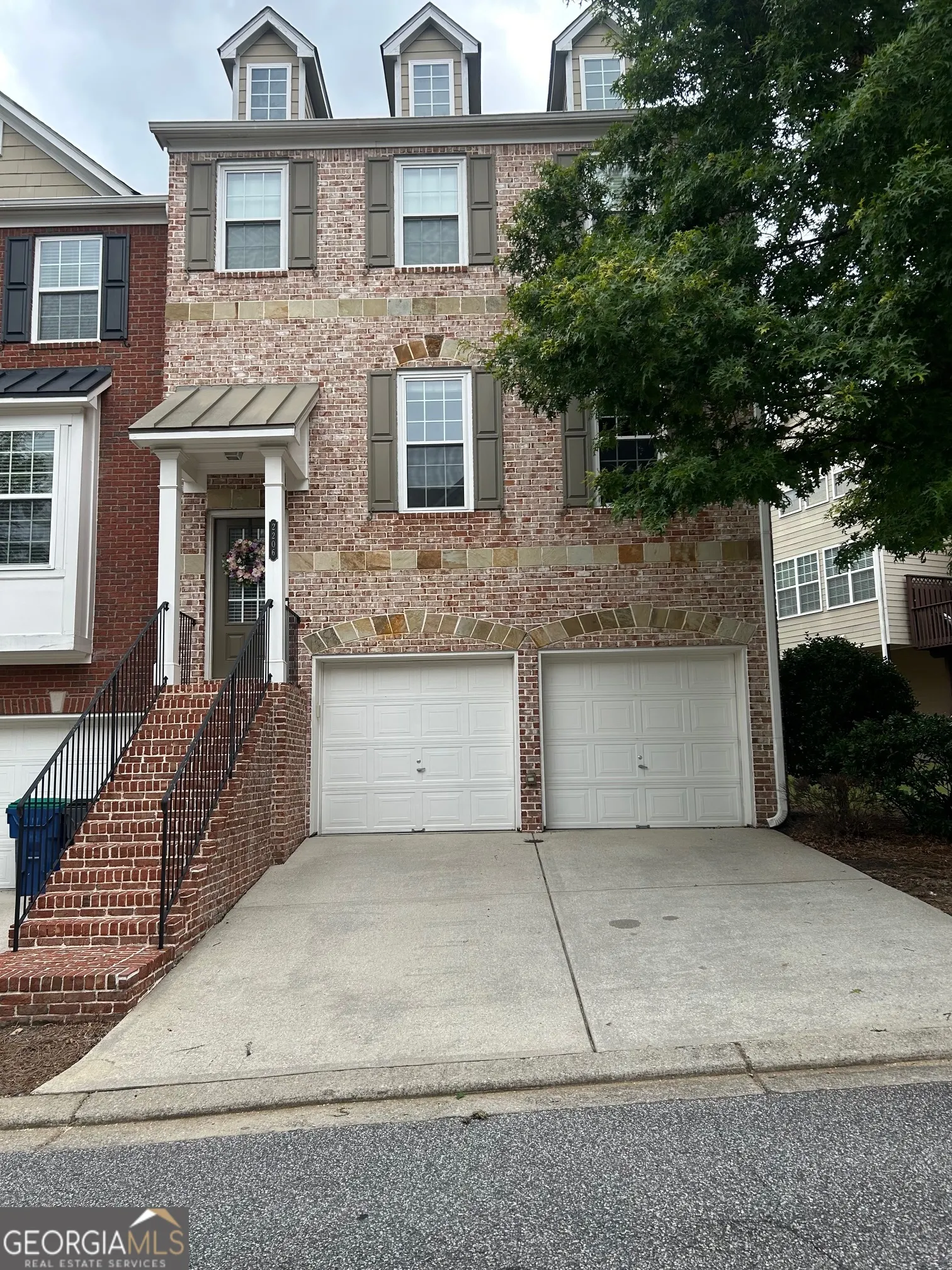 6 2206 Concordia Way SE, #6