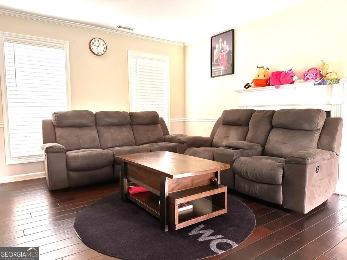 1401 Dorchester Drive