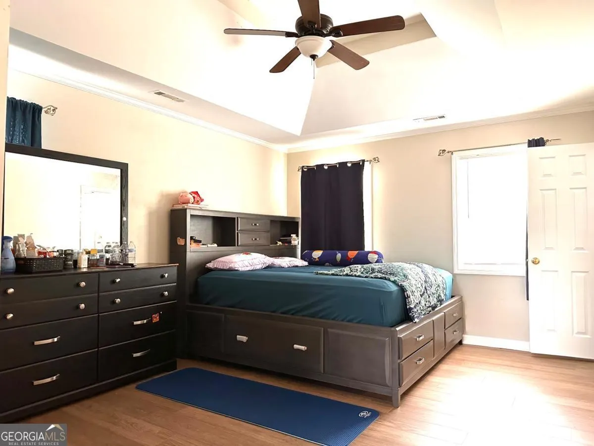 1401 Dorchester Drive
