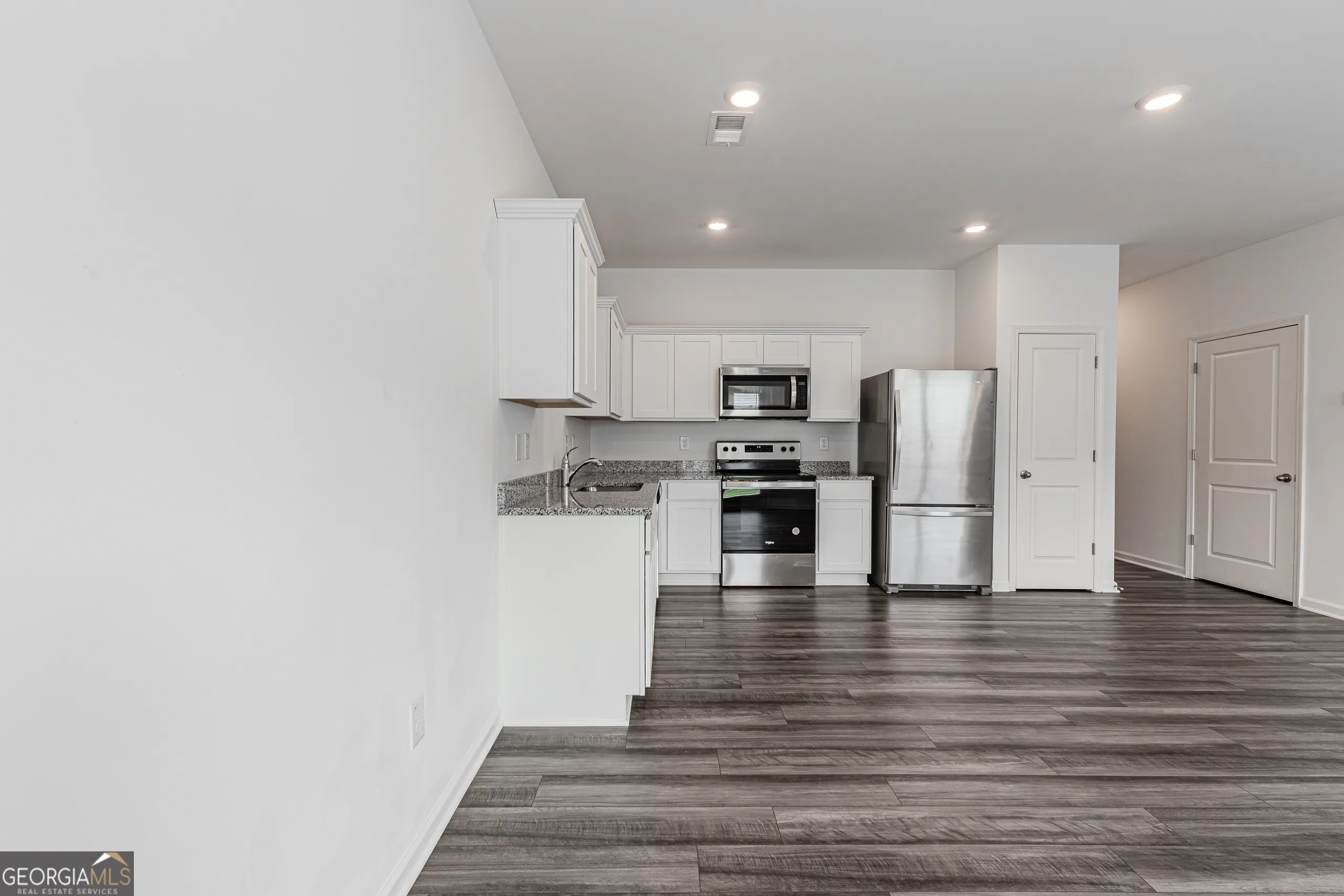 #2269 202 Fenchurch Way, ##2269