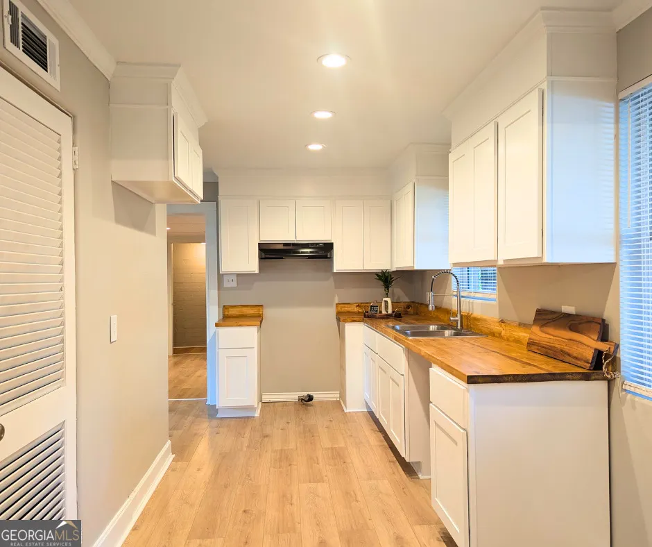 1701 Sharon Drive