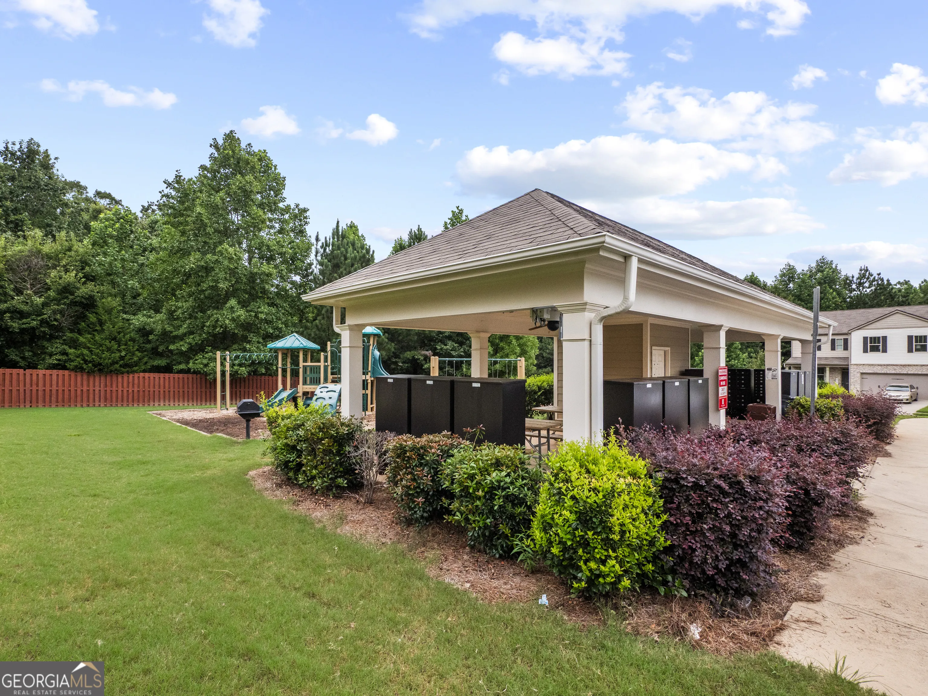 3116 Lilac Creek Trail