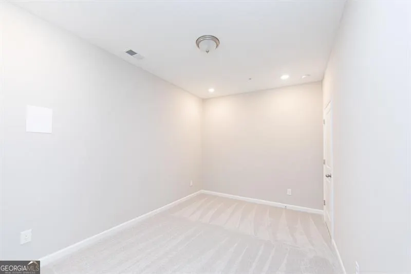 272 Commons Avenue