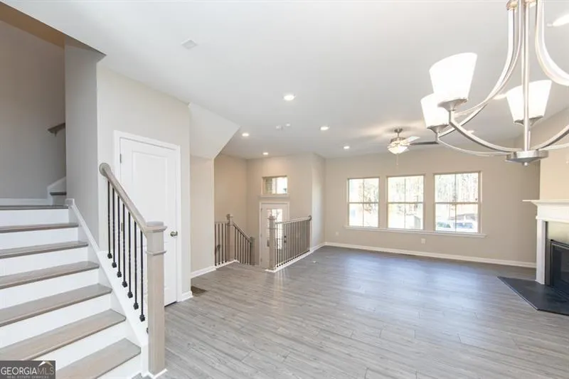 272 Commons Avenue