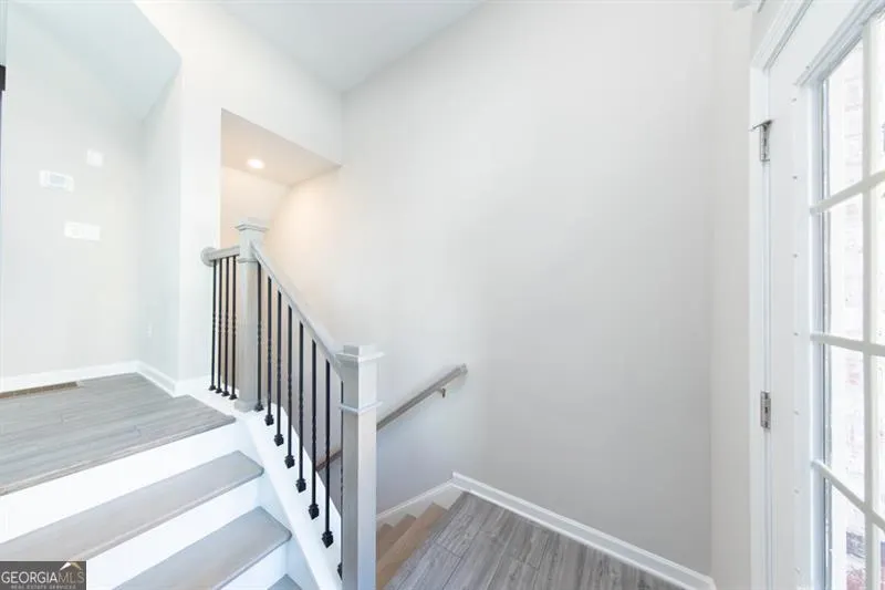 272 Commons Avenue