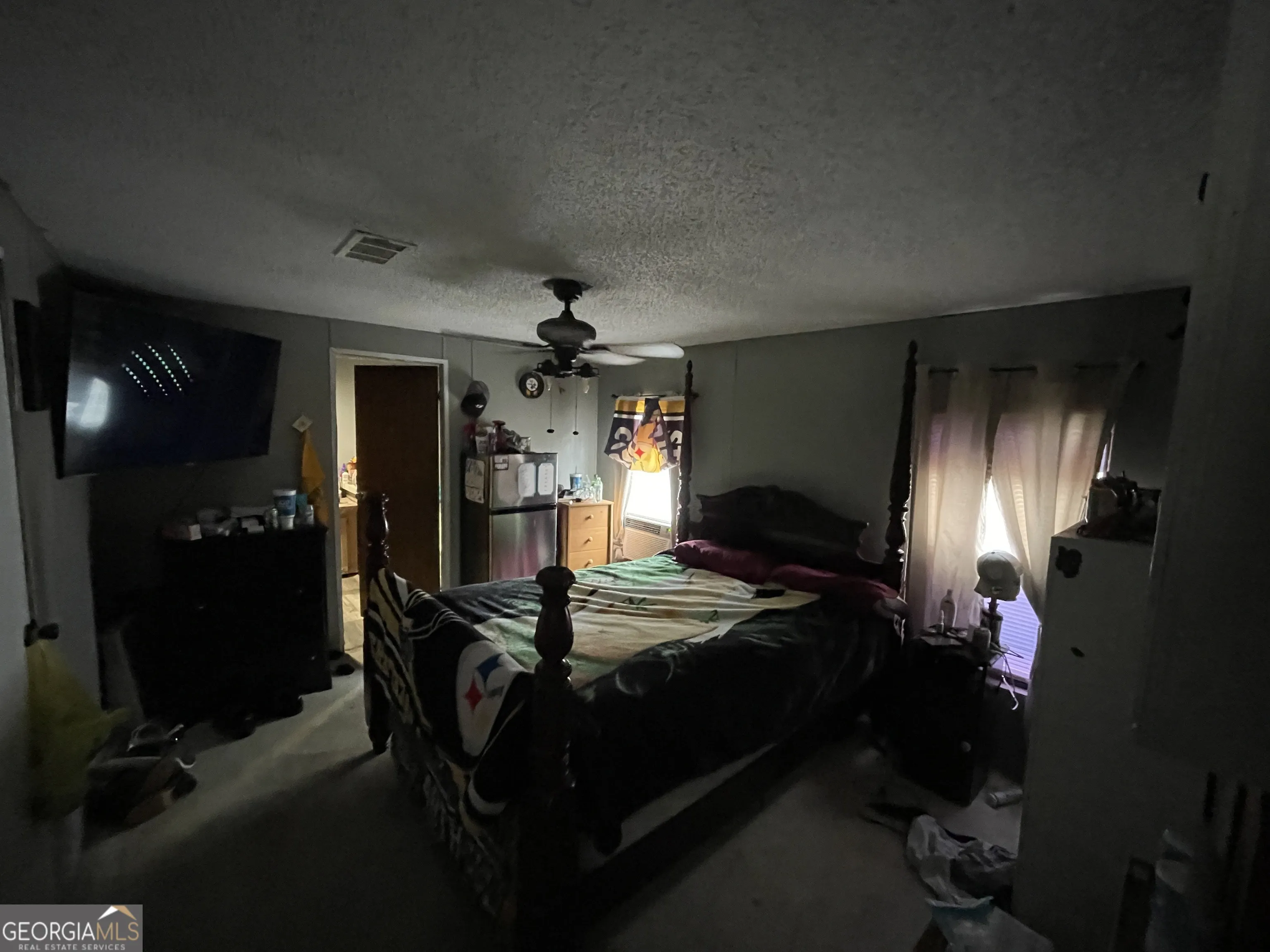 4514 Mockingbird Lane