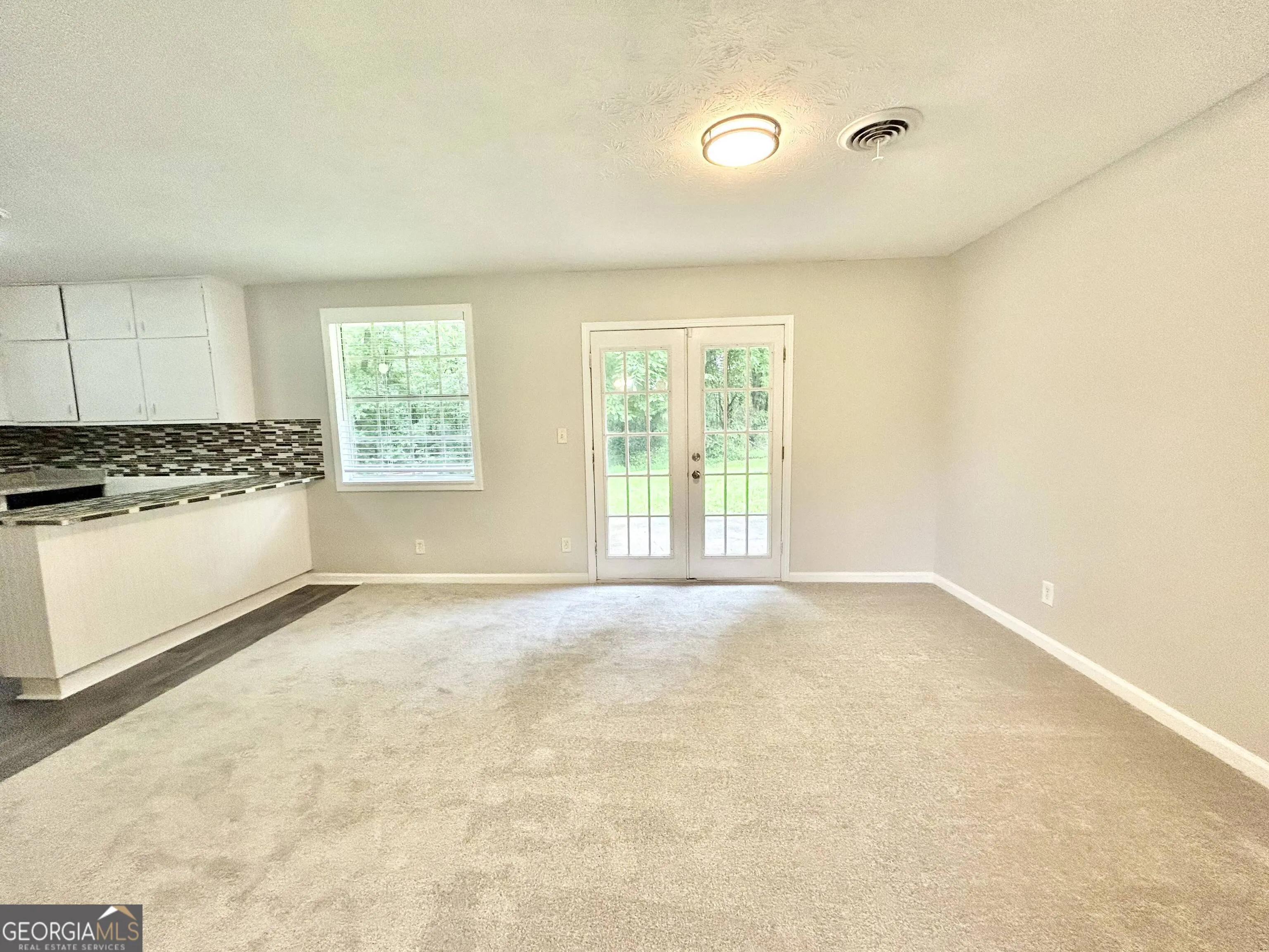 4363 Stonewall Tell Road