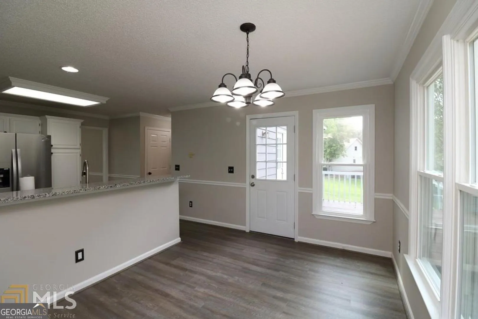 18 SW High Point Drive