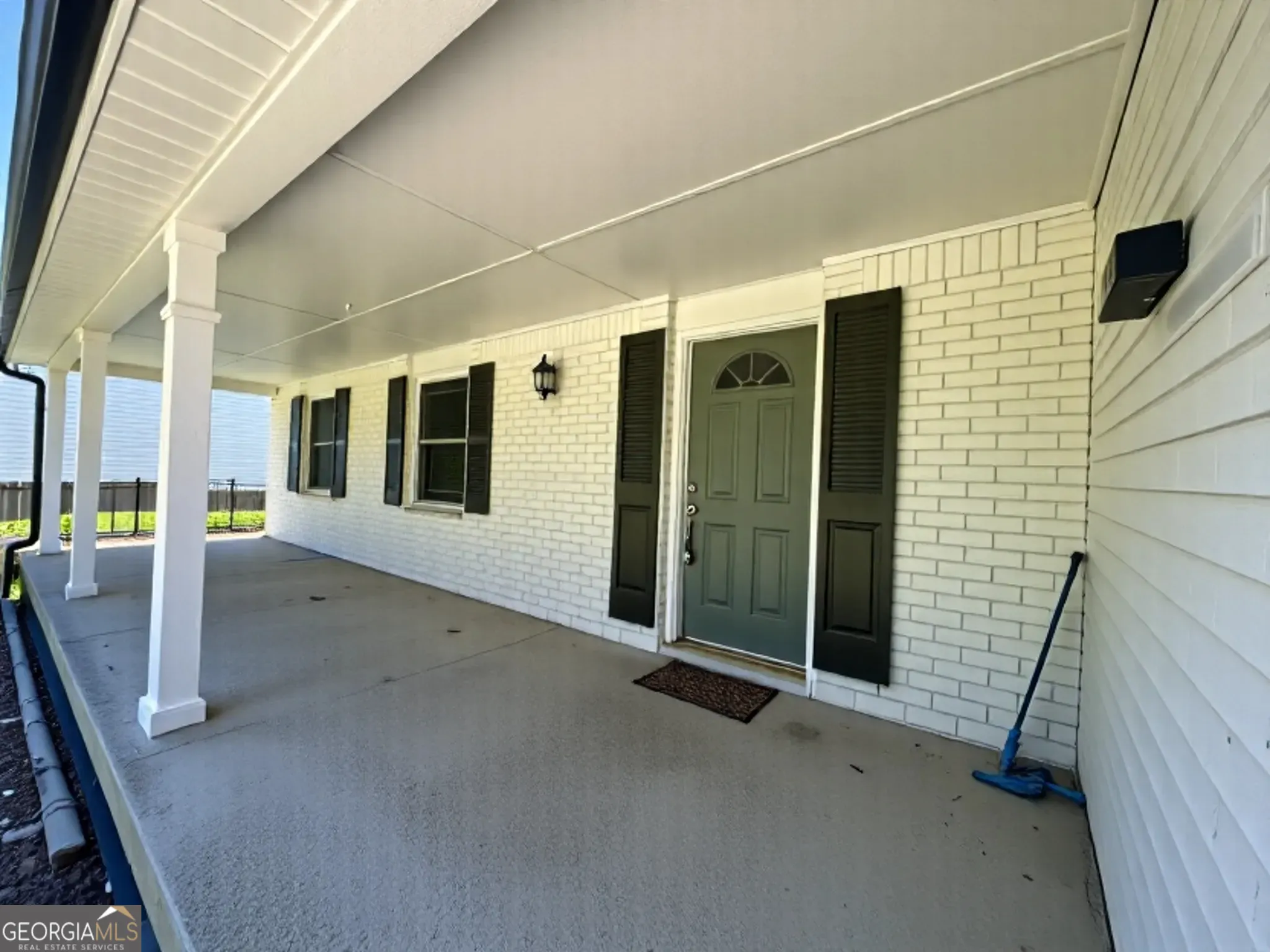 2691 Old South Drive