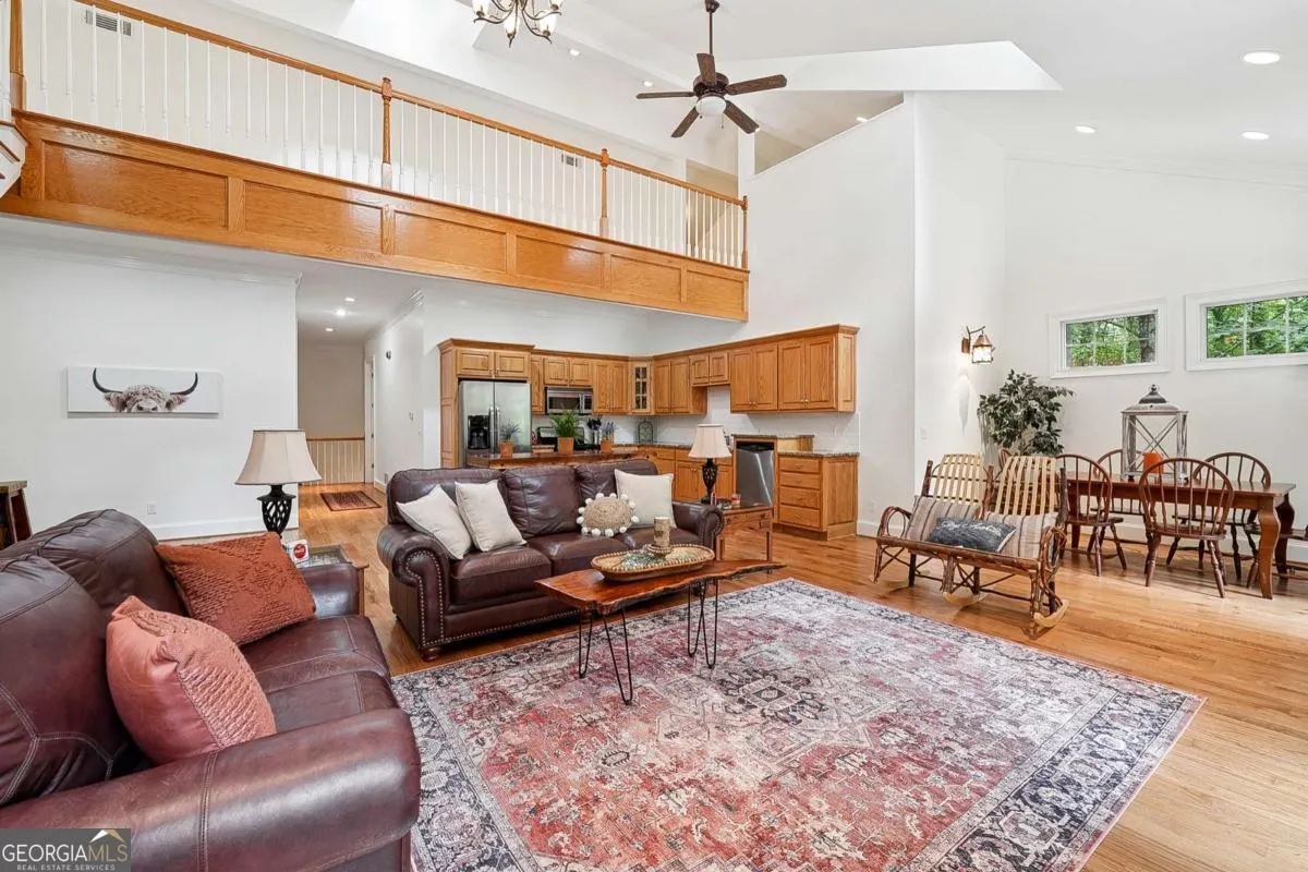 3970 Bridgeman Cir Circle
